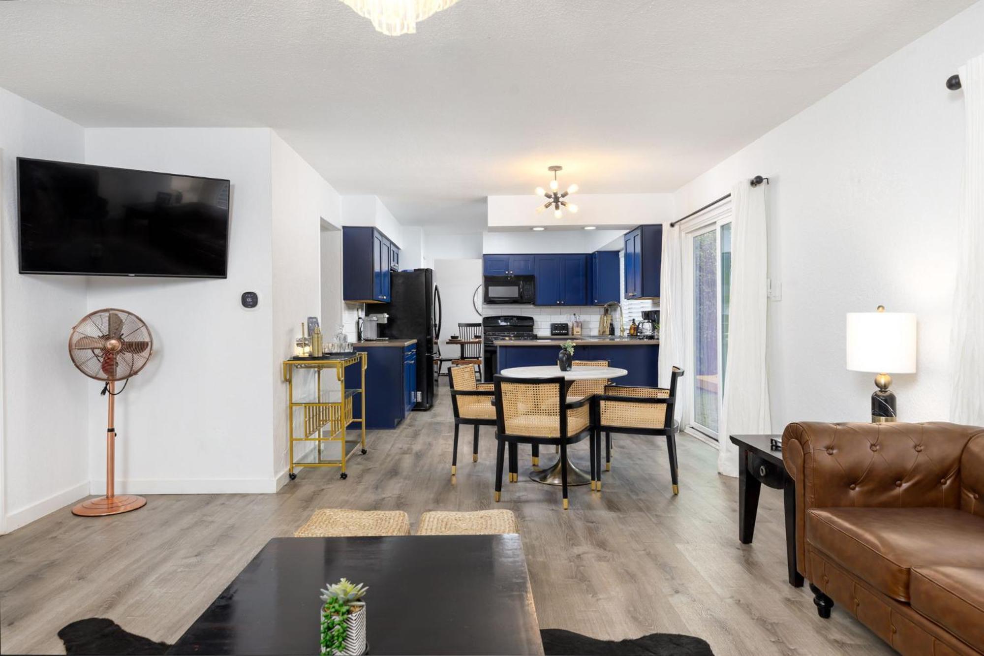 Timeless-Texas-Inn - Heated Pool Oasis & Lux Vibe Round Rock Luaran gambar