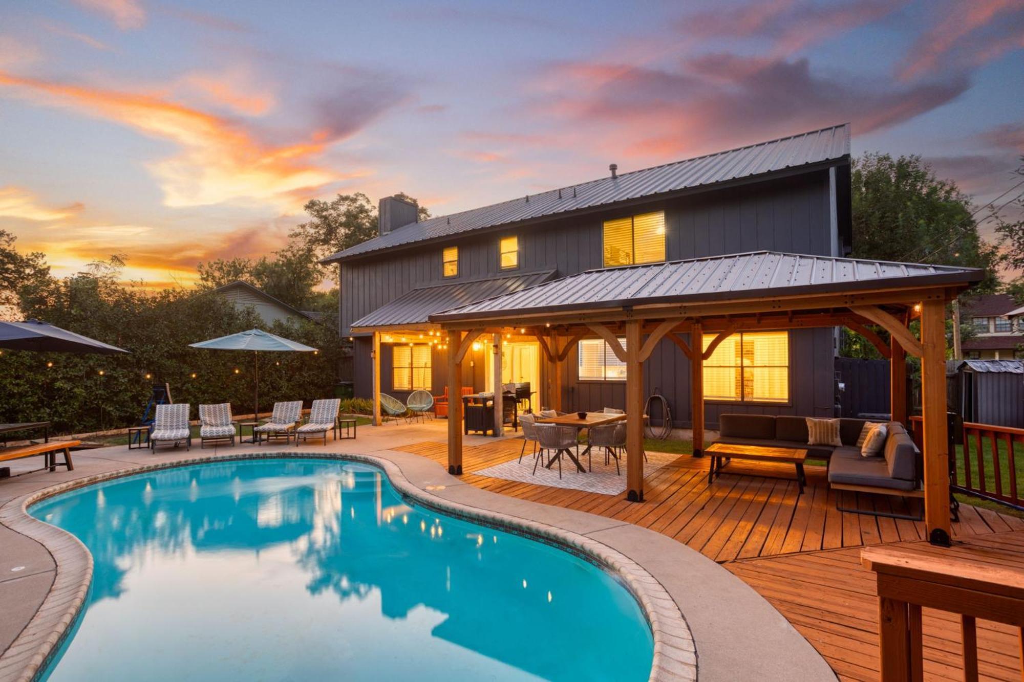 Timeless-Texas-Inn - Heated Pool Oasis & Lux Vibe Round Rock Luaran gambar